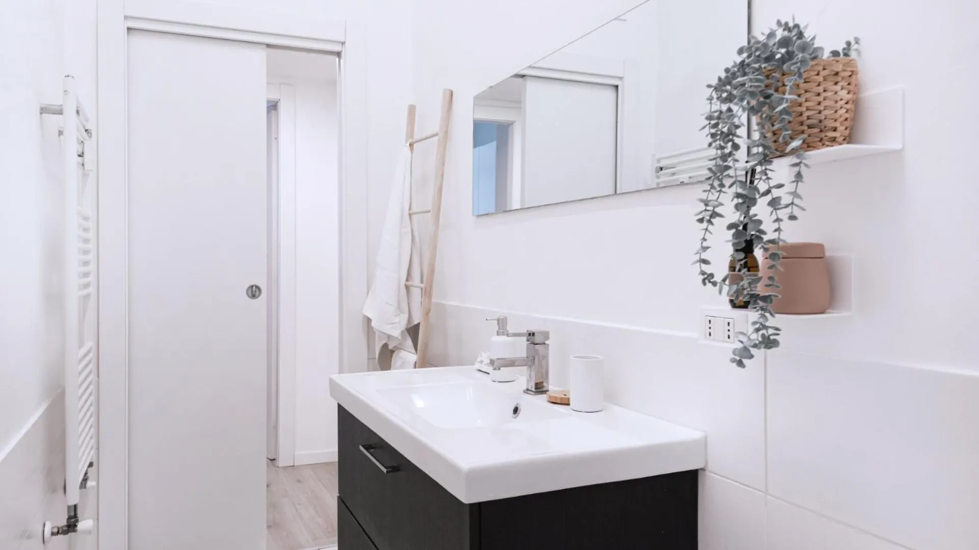 Easylife - Elegante Appartamento In Porta Romana Milan Italy