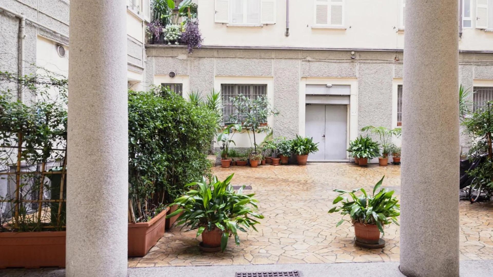 Easylife - Elegante Appartamento In Porta Romana Milan 0*,  Italy